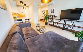 2 Room Apartment, New Building, Bosakova Street, 28